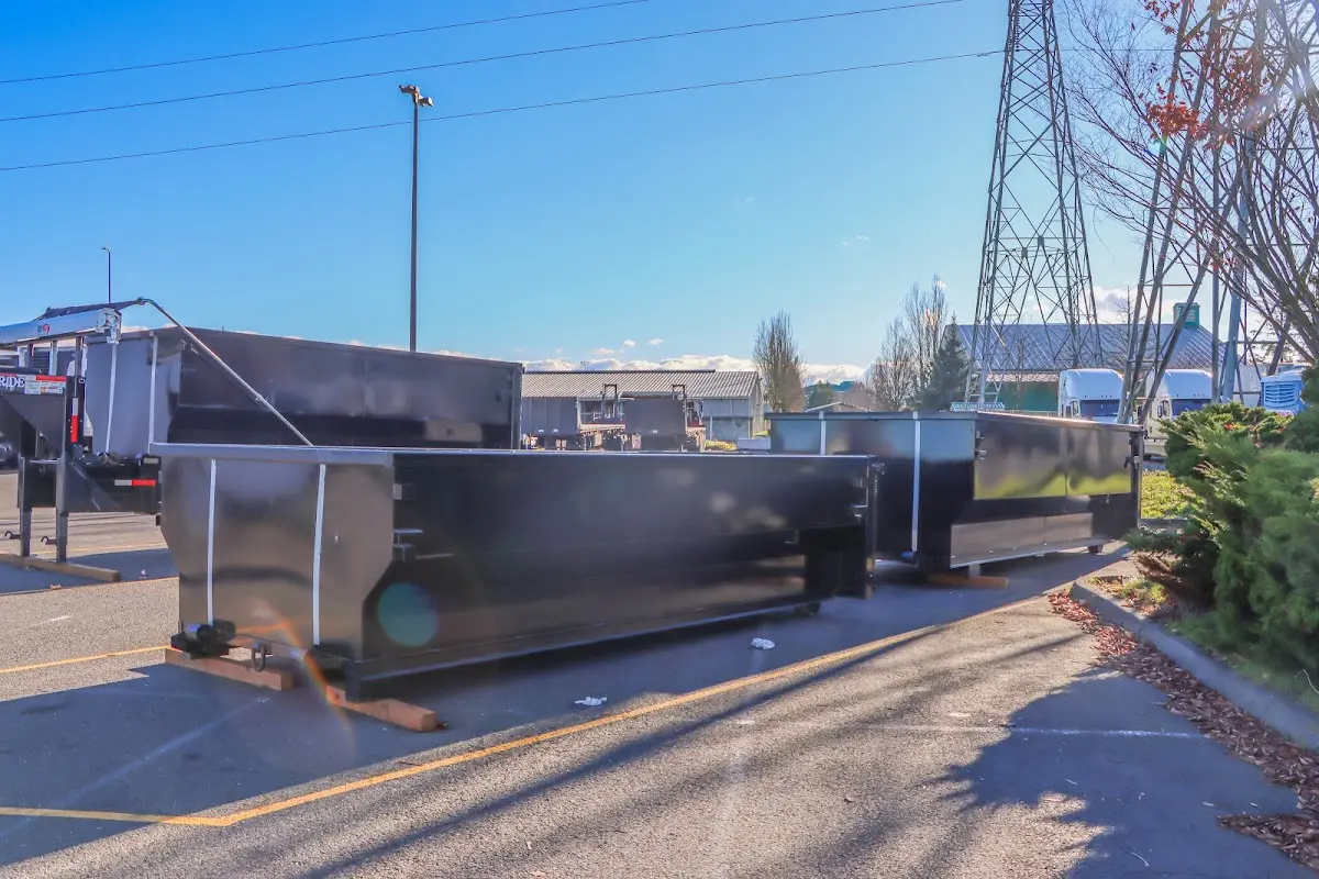 Professional dumpster rental and junk removal service in Naples Park